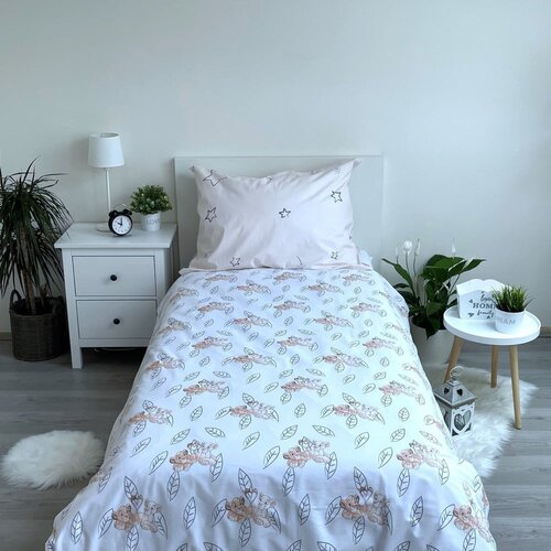 Jerry Fabrics Svetlo rumena enojna bombažna otro&amp;scaron;ka posteljnina s svetlečim učinkom 140x200 cm Lion King &amp;quot;Best friends&amp;quot; &amp;ndash; Slike