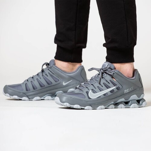 Nike Čevlji za telovadbo Reax 8 Tr Mesh 621716 010 Siva Cene