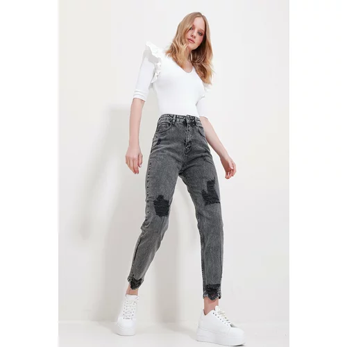 Trend Alaçatı Stili Women's Anthracite Snow Washed Mom Jeans