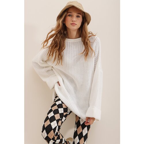 Trend Ala&amp;ccedil;atı Stili Women&amp;#039;s Ecru Crew Neck Double Sleeve Thessaloniki Knit Oversize Winter Sweater Slike