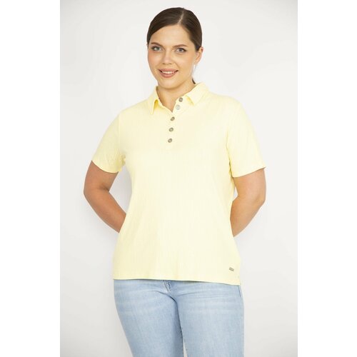 Şans Women's Yellow Plus Size Polo Neck Front Pat Buttoned Camisole Fabric Short Sleeve Plus Size Blouse Cene
