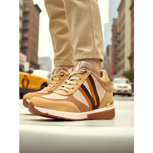 Resti Women's sports shoes with a hidden wedge Venixxe Cene