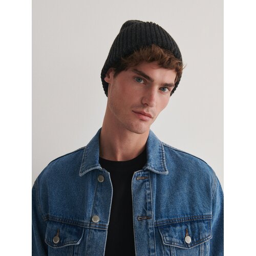 Reserved Men`s cap - siva Cene