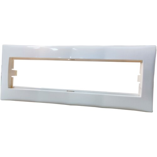  PKS IKPA Nosač za 4 utičnice 45x45 parapetnog kanala 101x50 10183 Cene