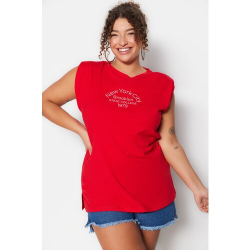 Trendyol Curve Plus Size T-Shirt - Red - Regular fit Cijene