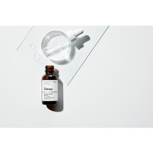 The Ordinary 100% Plant-Derived Squalane vlažilni serum 30 ml Slike