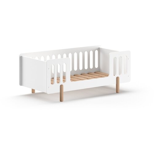 Vipack Bijeli dječji krevet od masivnog bora 70x140 cm SMILE – Cijene