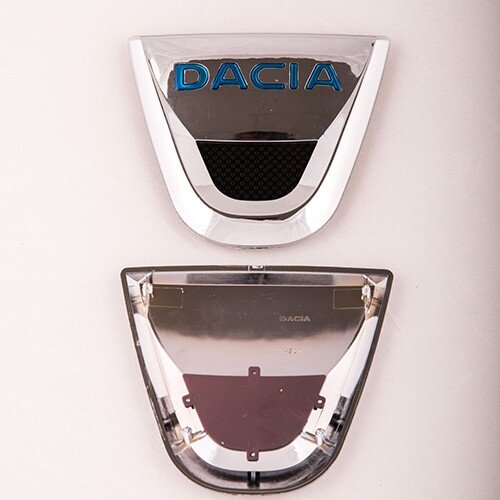  OZNAKA PLASTIČNA DACIA VEĆA Slike