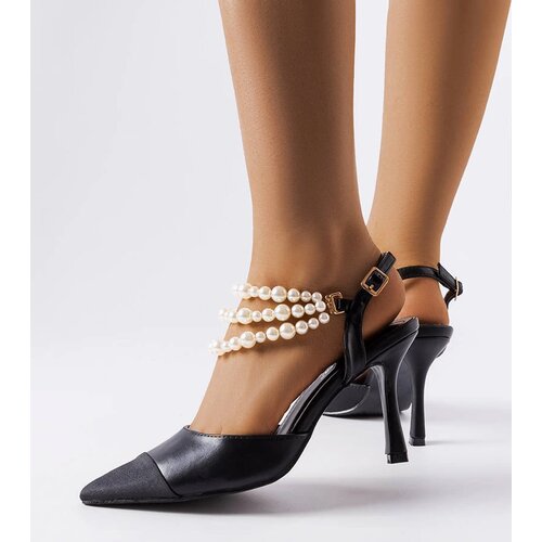 Gemre Black Ridge pearl-embellished stilettos Cene