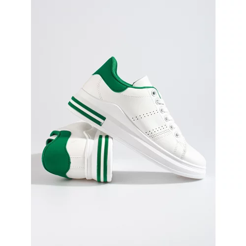 SHELOVET White sports shoes sneakers on the platform