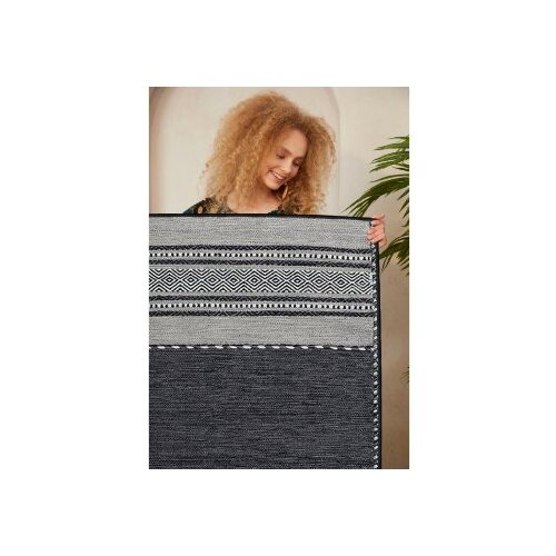Conceptum Hypnose Woosonıl132 whitegreyblack carpet (50 x 80) Slike