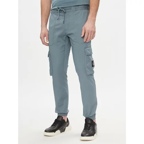 Calvin Klein Jeans Kargo hlače Skinny Washed Cargo Pant J30J324696 Mornarsko modra Skinny Fit