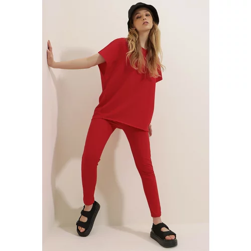 Trend Alaçatı Stili Women's Red Crew Neck Comfortable Fit Tracksuit Set