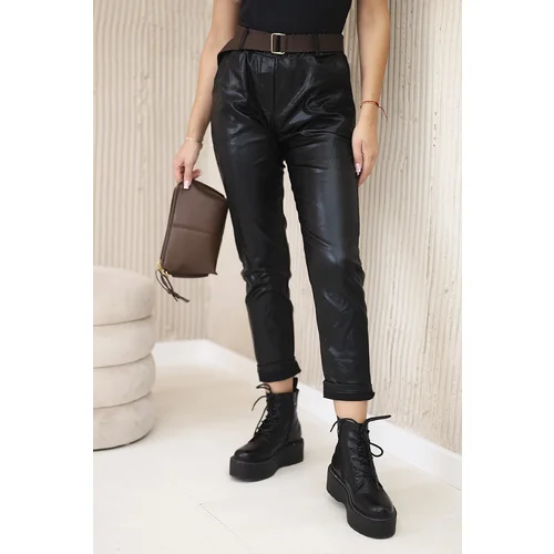 Kesi Włoski Waxed trousers with a belt glossy black