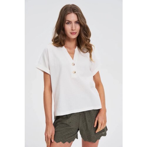 Marisse White Blouse With Buttons On The Neckline Cene