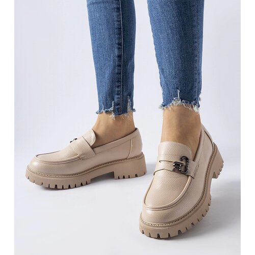 Gemre Beige classic loafers with a buckle Francesca Slike