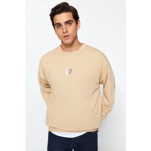 Trendyol Beige Men's Oversized Crew Neck Long Sleeve Text Printed Sweatshirt.