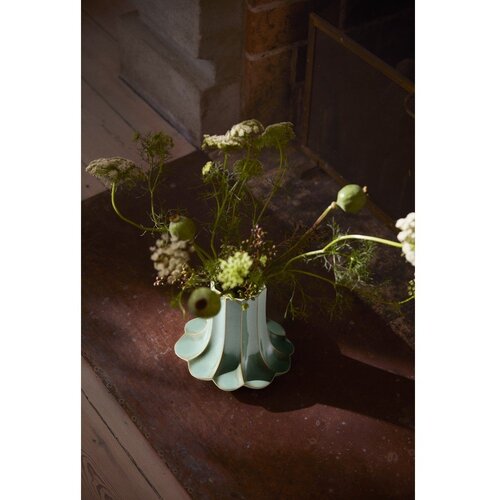 K&amp;auml;hler Design Svetlo zelena keramična vaza (vi&amp;scaron;ina 20,5 cm) Kantarel &amp;ndash; Slike