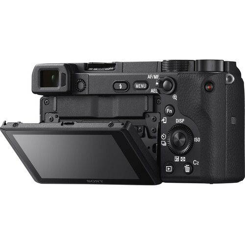 Sony Alpha 6400 Kit + SEL 18-135 Slike