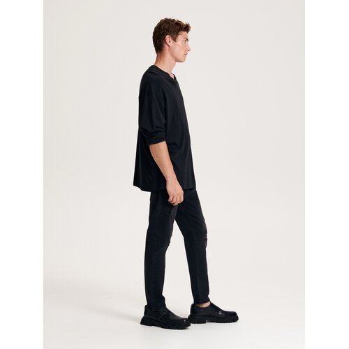 Reserved strgane kavbojke carrot slim - siva Cene