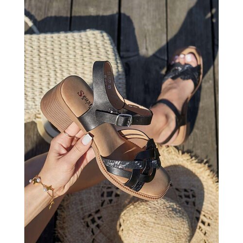 Resti Women's Hinoff Post Sandals Cene