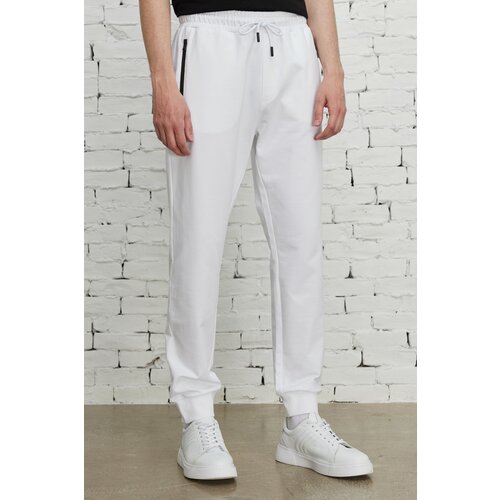 ALTINYILDIZ CLASSICS Men's White Standard Fit Regular Cut Sweatpants. Slike