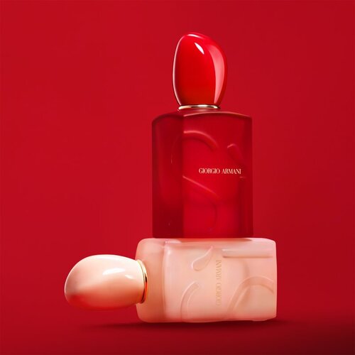 Armani S&amp;igrave; Passione Red Bloom parfemska voda za žene 50 ml Slike