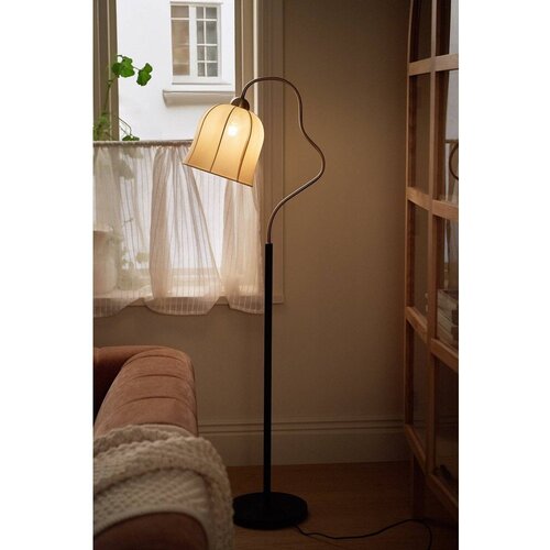 Ellos Home Bela/črna tekstilna stoječa svetilka (vi&amp;scaron;ina 150 cm) Bell &amp;ndash; Slike