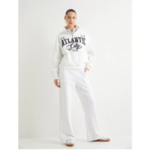 Koton Half-Zip Sweatshirt College Themed Printed Comfort Fit