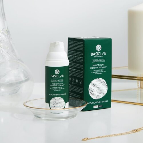BasicLab Dermocosmetics darilni set za osvetlitev kože Slike