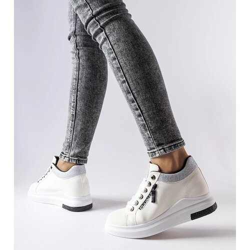 D/CEO White trainers Justar Slike
