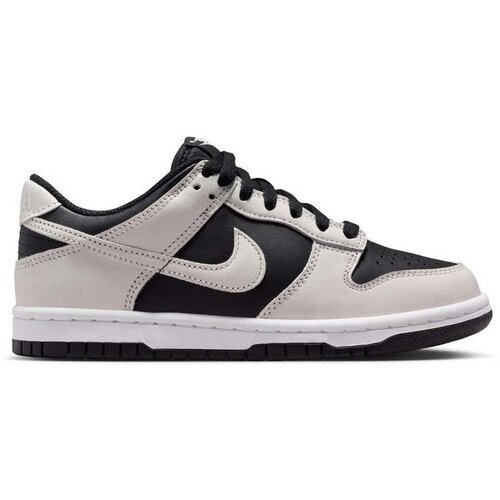 Nike Modne superge FB9109-010 Bela Slike