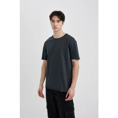 Defacto Regular Fit Crew Neck Short Sleeve T-Shirt