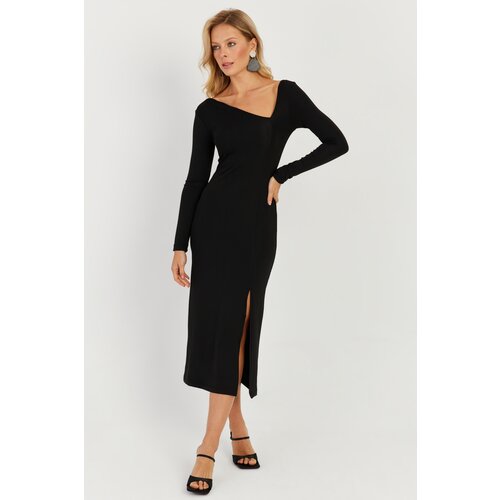 Cool & Sexy Women's Black Asymmetric Collar Slit Midi Dress Cene