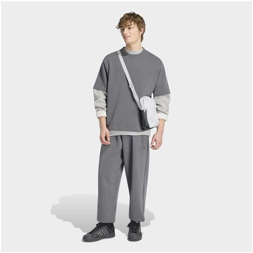 Adidas Spodnji deli trenirke KS5566 Siva Slike