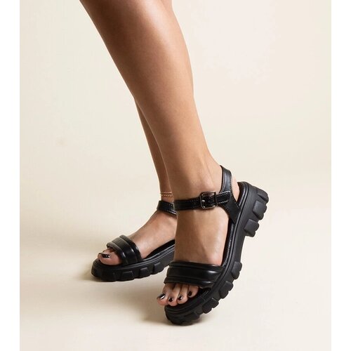 D/CEO Black sandals on a block heel Millo Cene