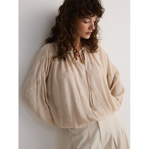 Reserved Bluza od viskoze s povezom oko vrata - bež Cijene