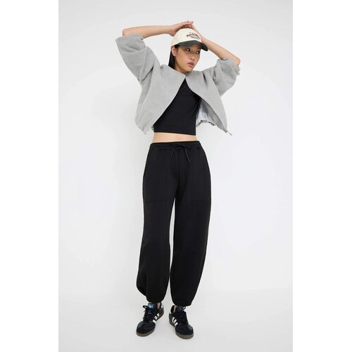 TRENDYOLMILLA ženske pantalone Twoaw26Ea00000, Crna-Crna Slike