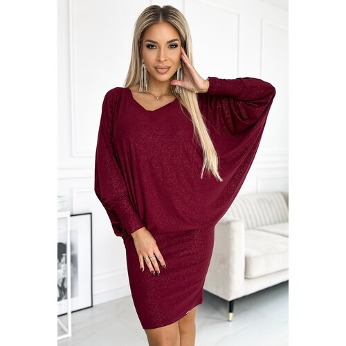 Numoco Bat dress with neckline Cene