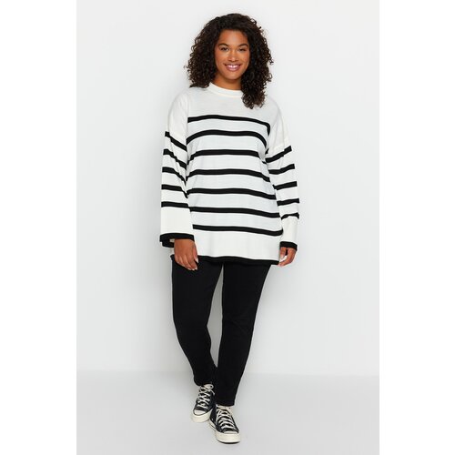 Trendyol Curve Plus Size Sweater - Multicolor - Relaxed fit Cijene