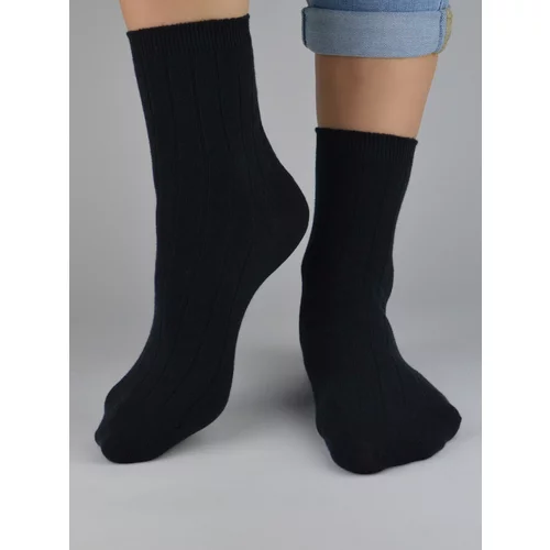 NOVITI Woman's Socks SB051-W-03