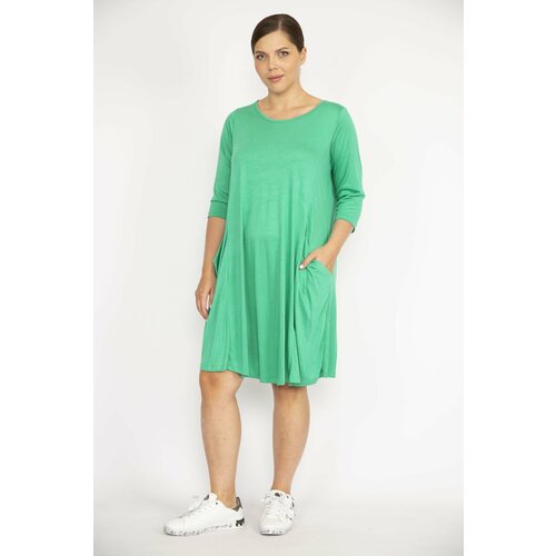 Şans Women's Green Plus Size Crew Neck Capri Sleeve Pocket Dress Cene