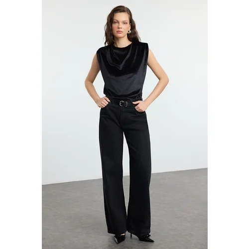 Trendyol Black Padding and Gathering/Drape Detailed Regular Knitted Blouse