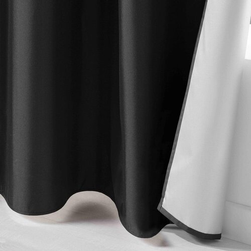 Douceur d int&amp;eacute;rieur Črna izolacijska zavesa 140x260 cm Icemount &amp;ndash; Slike
