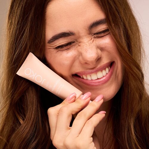 Joko Skin Joy lahki vlažilni tekoči puder odtenek 05W Toffee 30 ml Slike