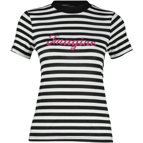 Trendyol T-Shirt - Black - Relaxed Slike