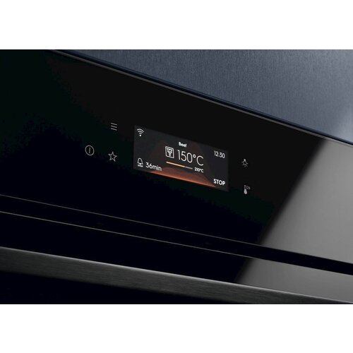 Electrolux ugradna rerna EOC8P39WZ Slike