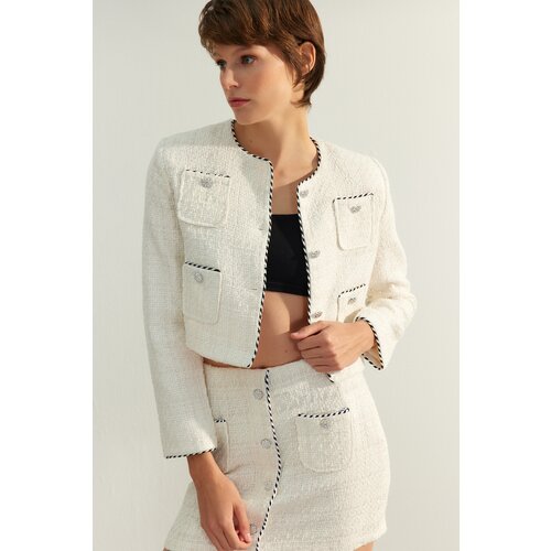 Trendyol Ecru Limited Edition Woven Jacket Slike