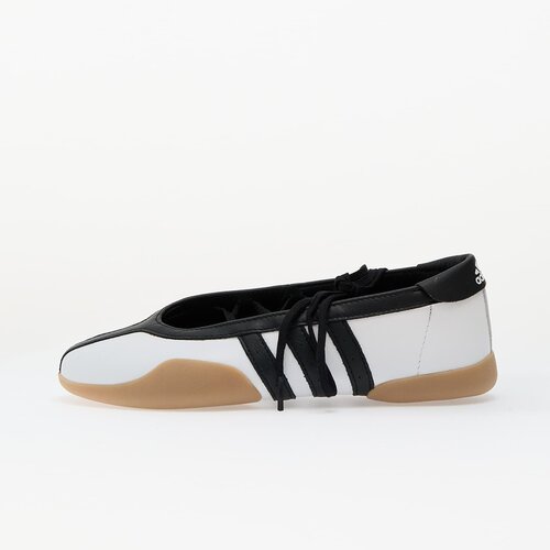 Adidas Sneakers Taekwondo Mei Ballet Ftw White/ Core Black/ Gum EUR 37 1/3 Cene
