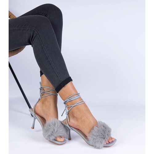 Gemre Gray heeled sandals with fur Aladisa Cene